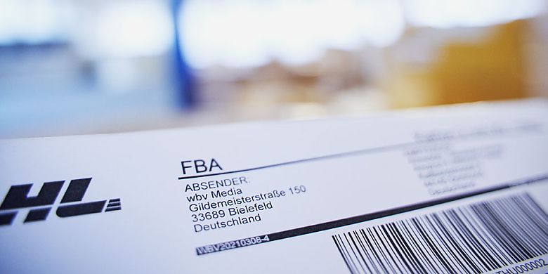 Etikett mit dem Aufdruck FBA